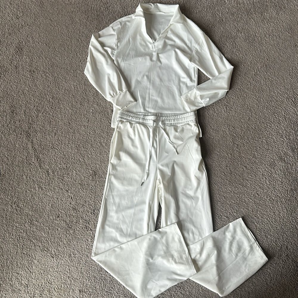 Pants and Top Two Piece Set! - Picture 4 of 15